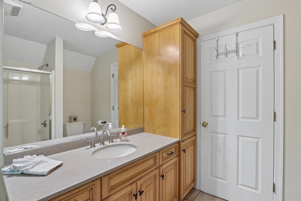 34 Broken Tree Road Medway, MA 02053 - Photo 23 of 45