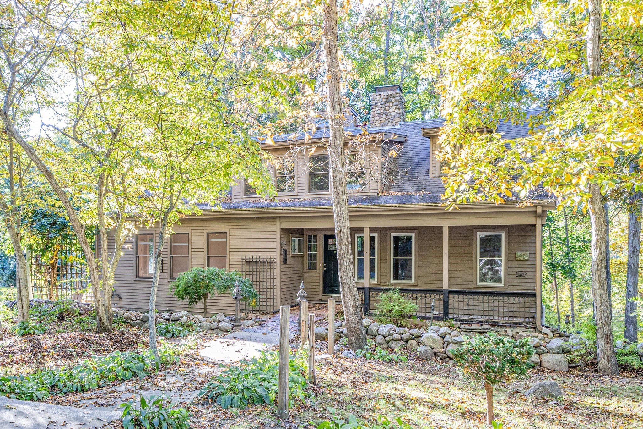 454 Spring Street Marshfield, MA 02050 - Photo 13 of 17 Gallery Image 13