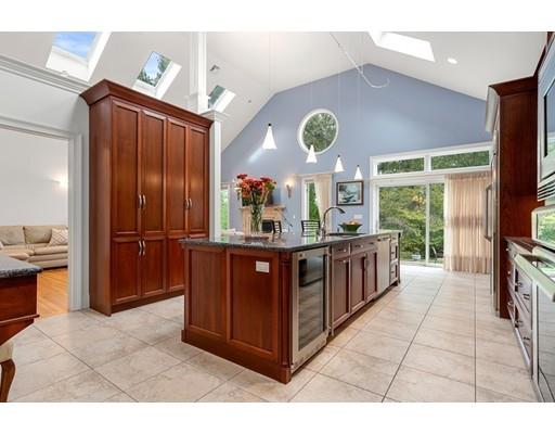 21 Woodfall Road Belmont, MA 02478 - Photo 9 of 31
