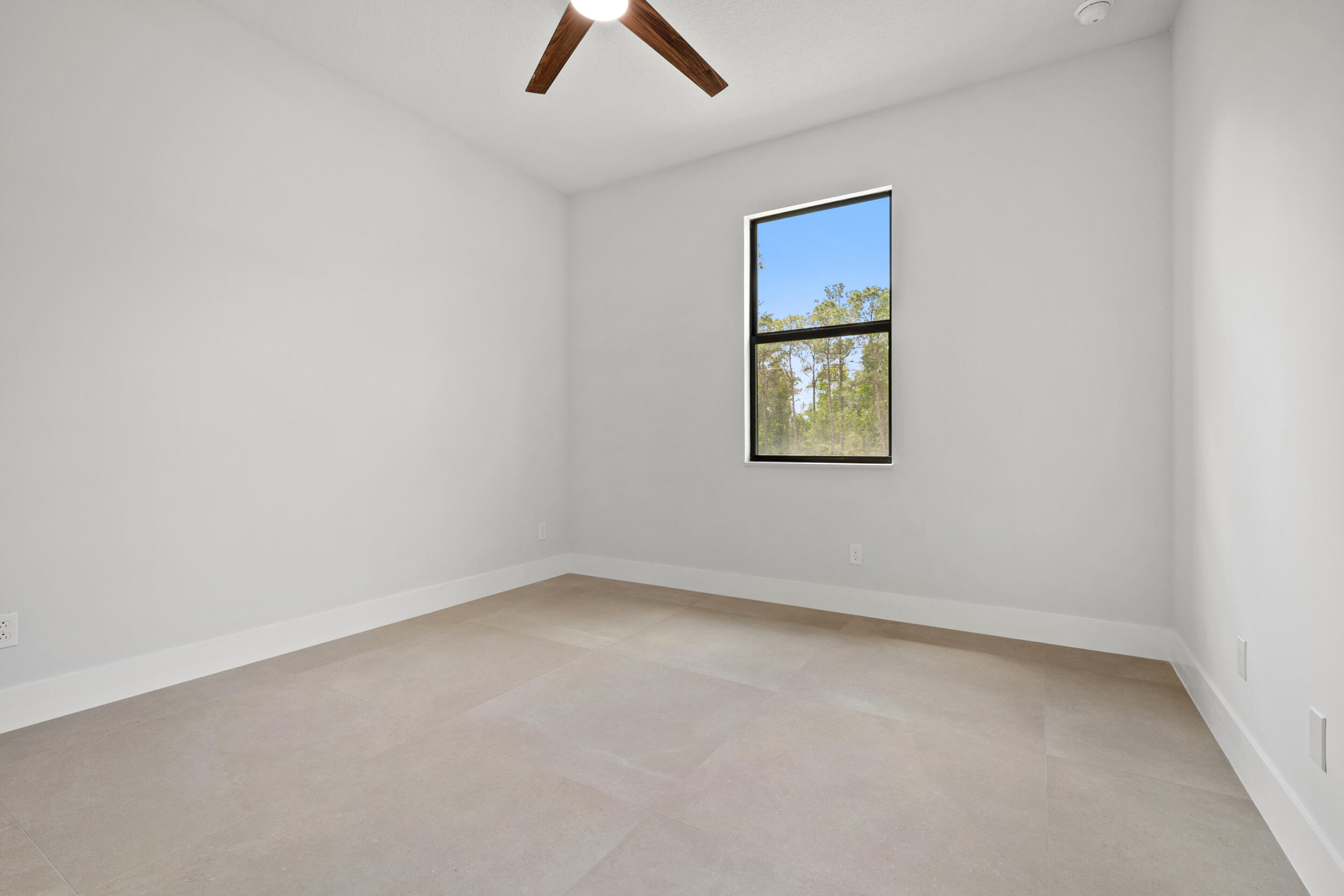 17563 88th Road North Loxahatchee, FL 33470 - Photo 29 of 63 guest bedroom03