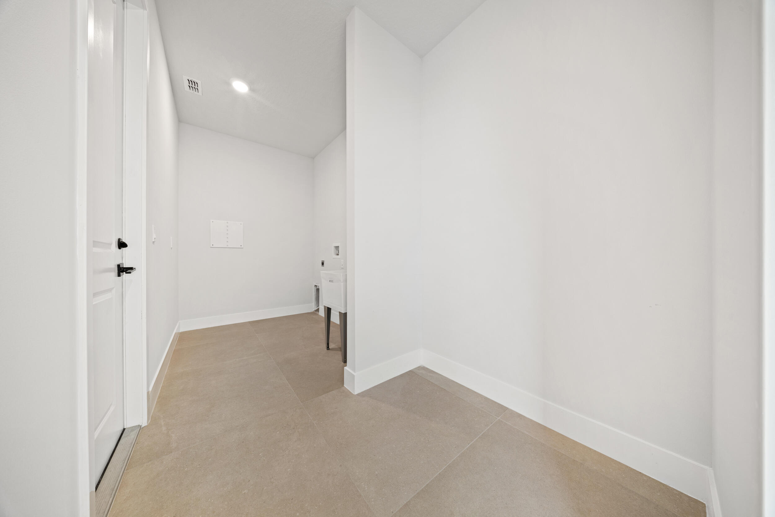 17563 88th Road North Loxahatchee, FL 33470 - Photo 61 of 63 Laundry Room