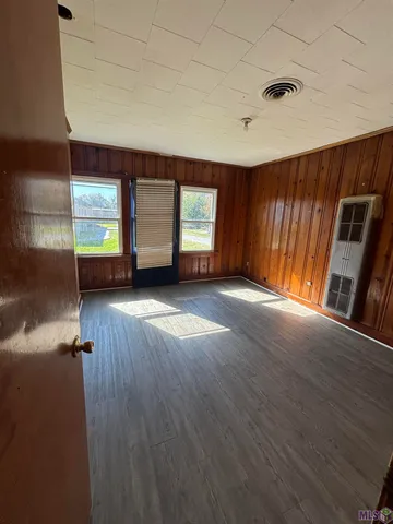 $1,600 | 7158 West Main Street, Houma, LA 70360
