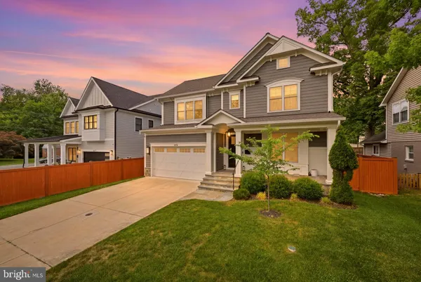 $1,925,000 | 4415 Colchester Drive, Kensington, MD 20895