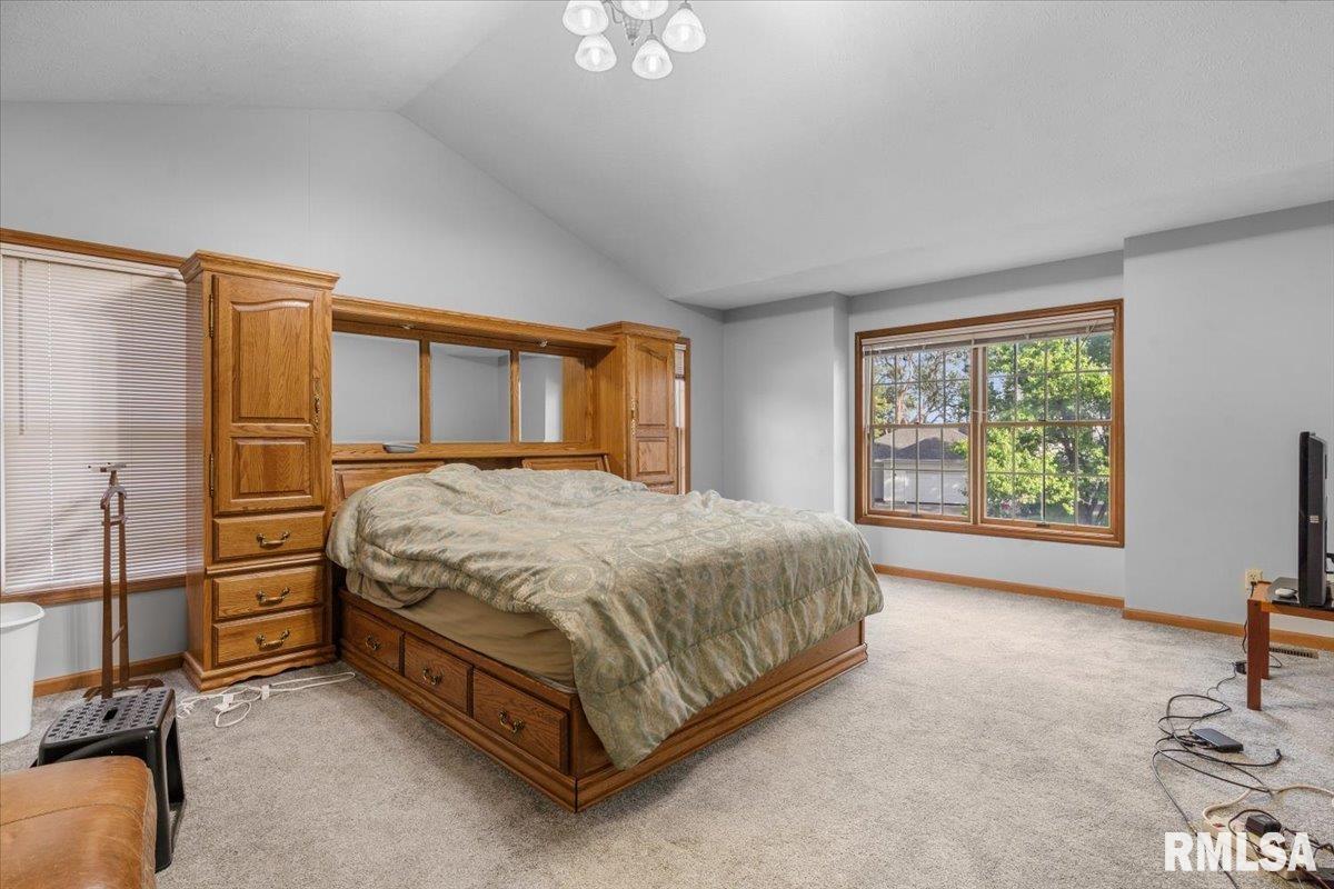 8033 Wilson Terrace Springfield, IL 62712 - Photo 18 of 40