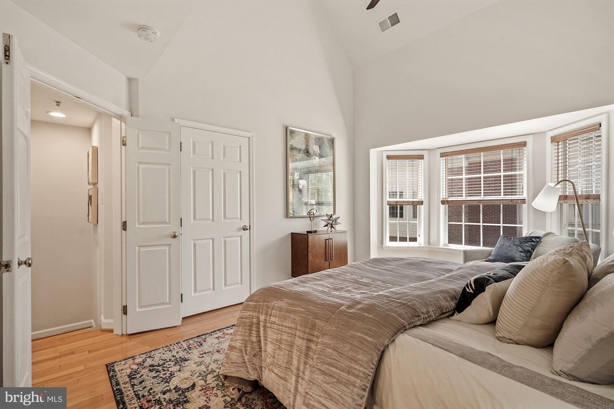 724 Capitol Square Place Southwest Washington, DC 20024 - Photo 23 of 40 Vaulted ceiling and a bay window