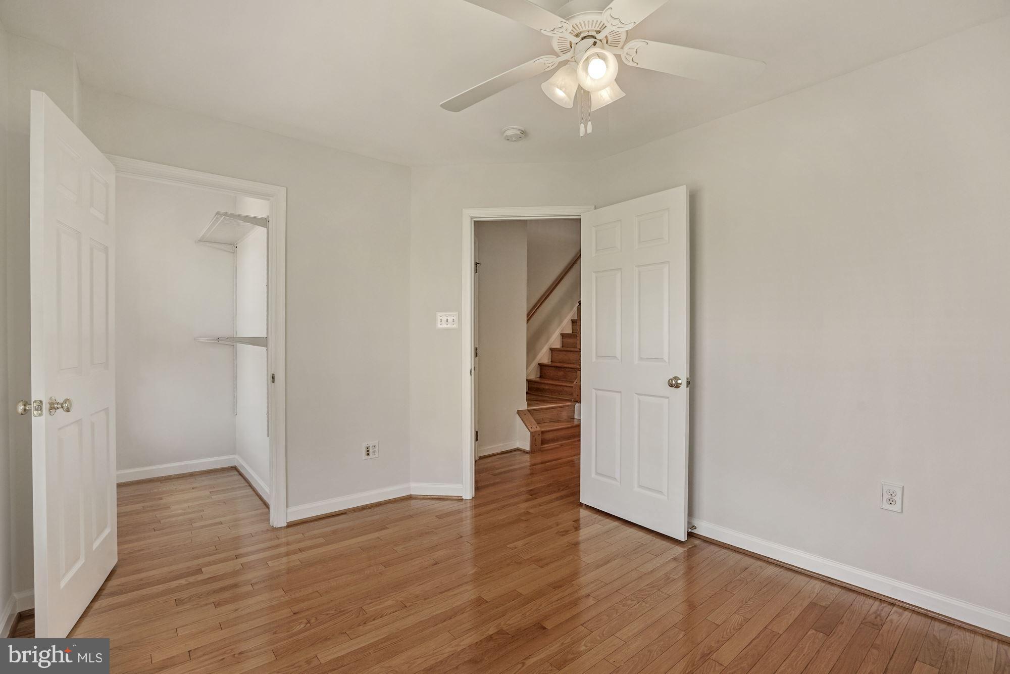 724 Capitol Square Place Southwest Washington, DC 20024 - Photo 28 of 40 3rd-floor 3rd bedroom w/walk-in closet