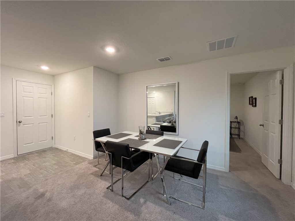 886 Roseland Road Sebastian, FL 32958 - Photo 10 of 35 Gallery Image 10