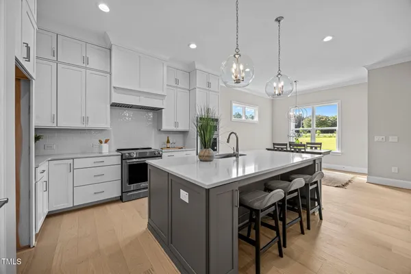 $685,000 | 190 Broadleaf Lane, Louisburg, NC 27549