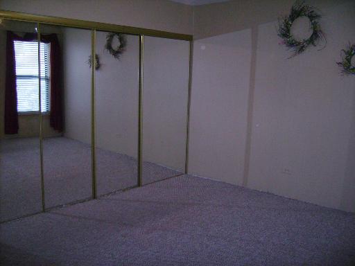 3255 Kirchoff Road, Unit 106 Rolling Meadows, IL 60008 - Photo 13 of 14