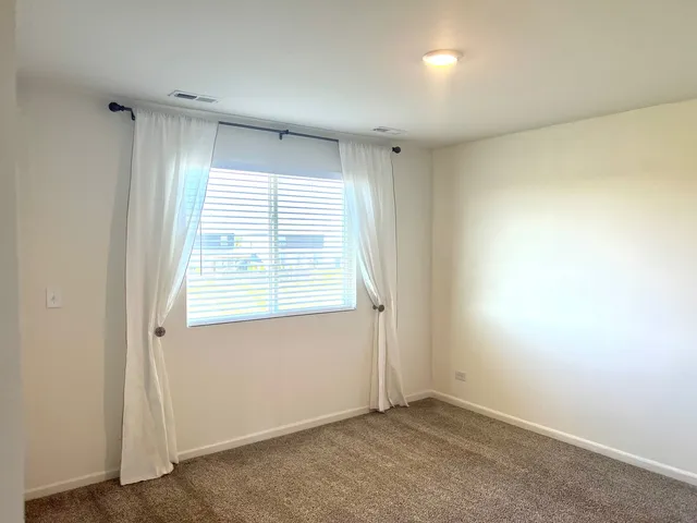 $3,000 | 1735 Bayberry Lane, Pingree Grove, IL 60140