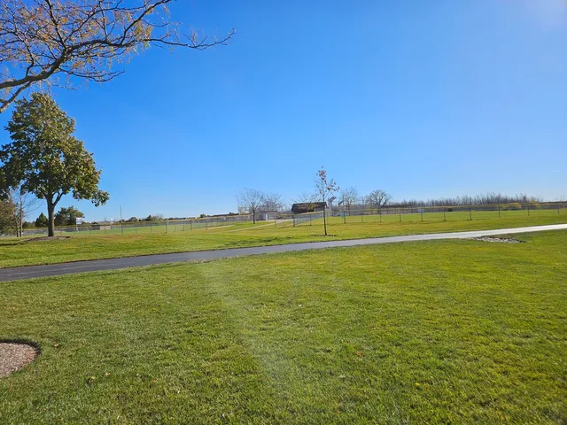 $3,000 | 1735 Bayberry Lane, Pingree Grove, IL 60140