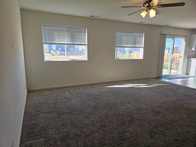 $3,000 | 1735 Bayberry Lane, Pingree Grove, IL 60140