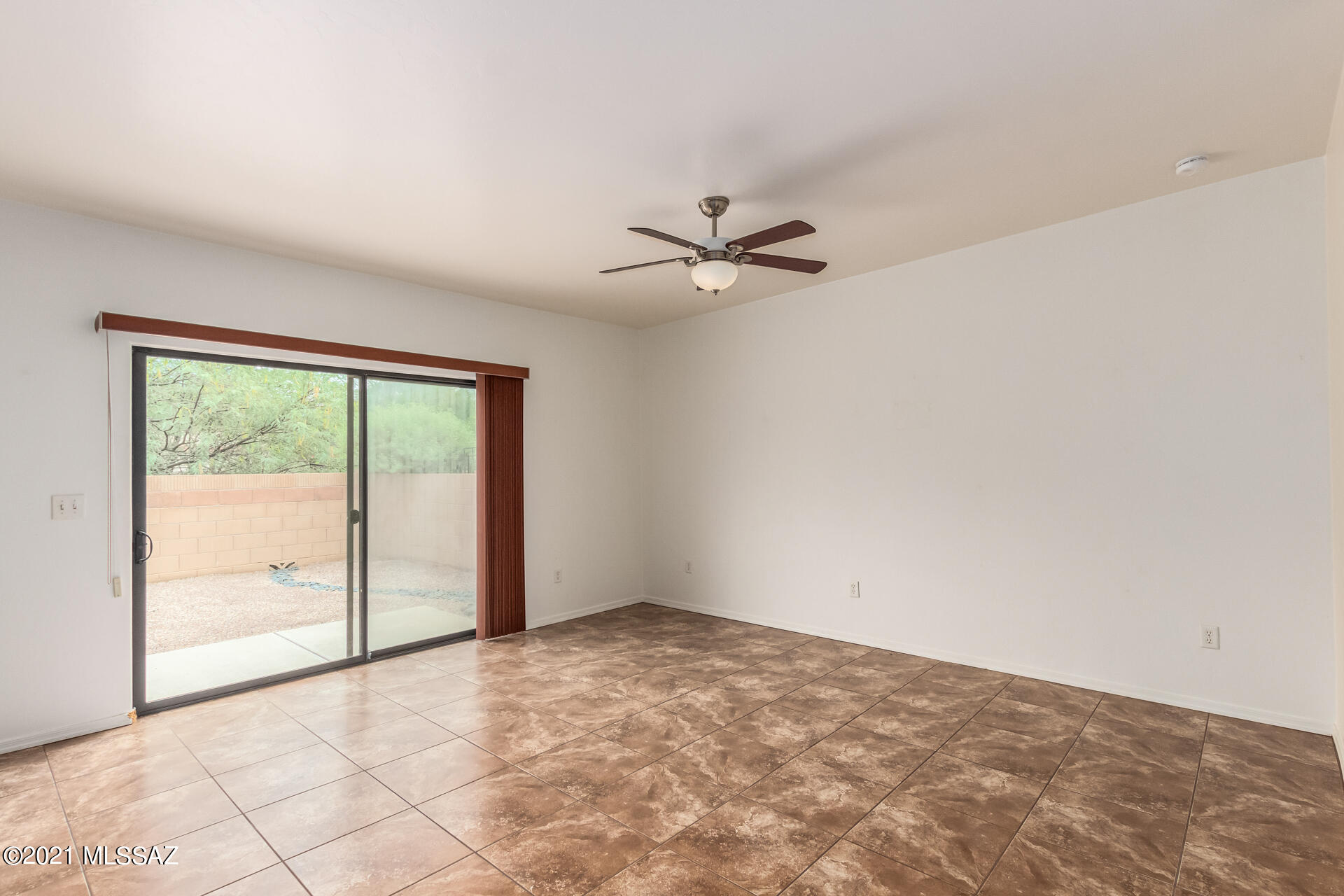 4178 North Fortune Loop Tucson, AZ 85719 - Photo 5 of 25