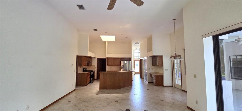 3904 Hidden Spring Place Valrico, FL 33596 - Photo 13 of 52