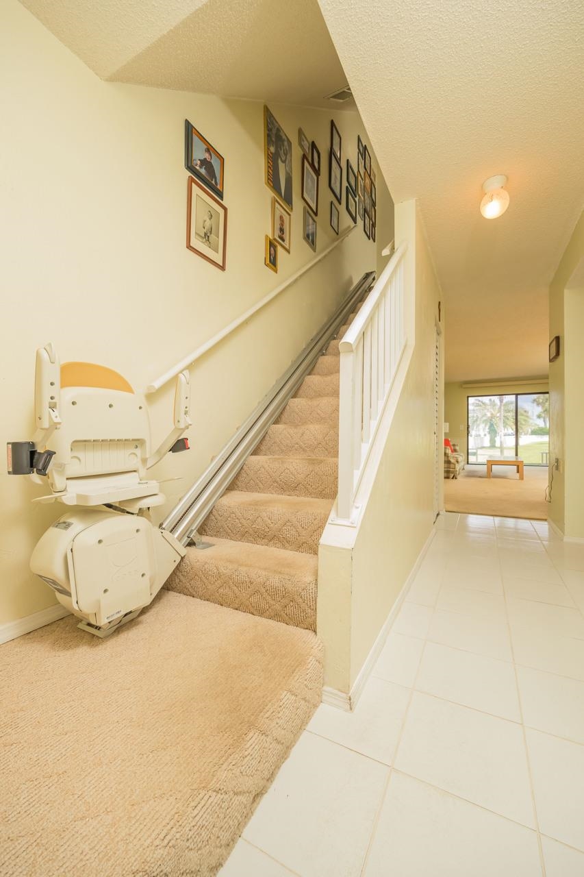 21 Dondanville Road, Unit 2 St. Augustine, FL 32080 - Photo 19 of 40 a view of entryway and hall