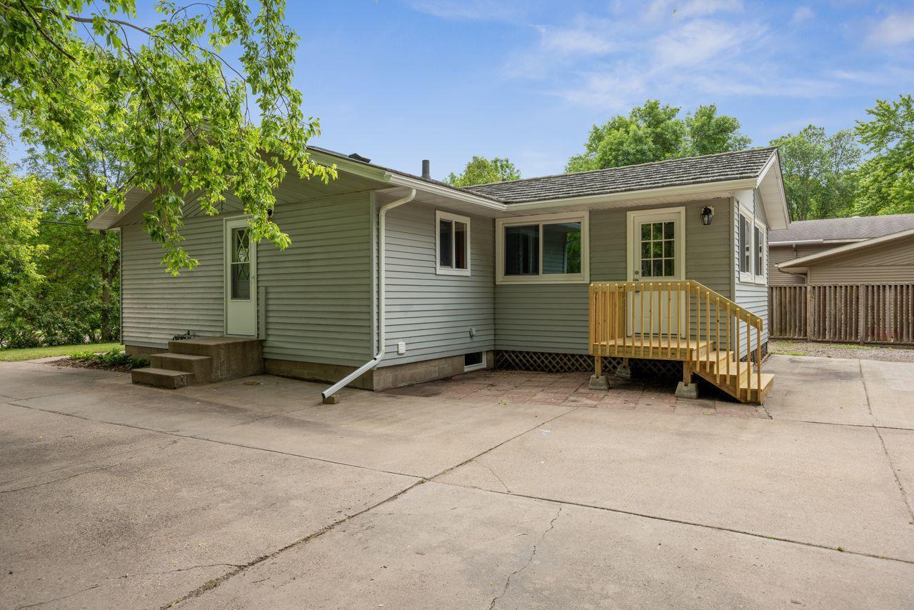 1735 Oak Grove Road Southwest St. Cloud, MN 56301 - Photo 17 of 19 Gallery Image 17