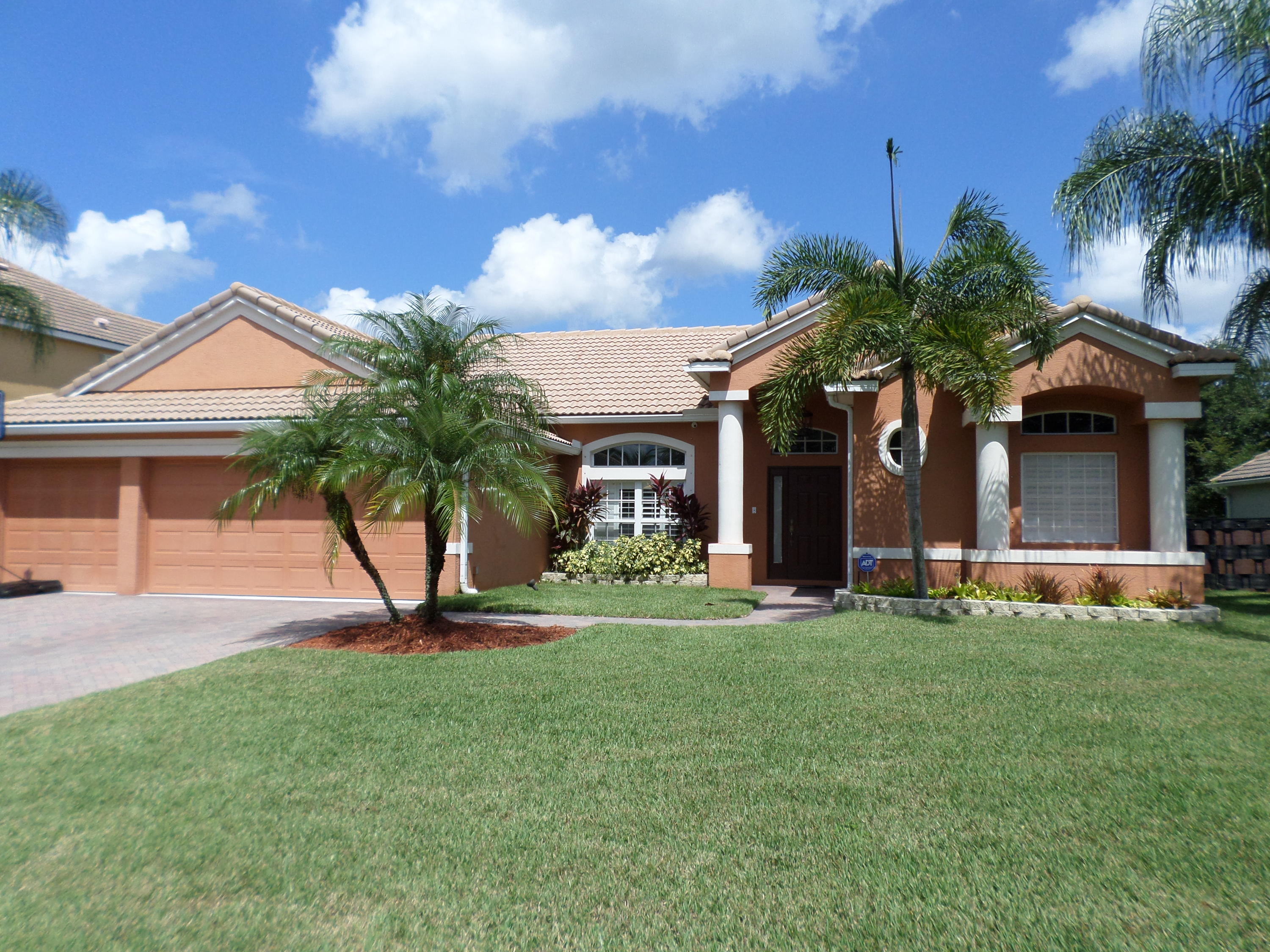 2177 Southwest Panther Trace Stuart, FL 34997 - Photo 4 of 49 SAM_1514