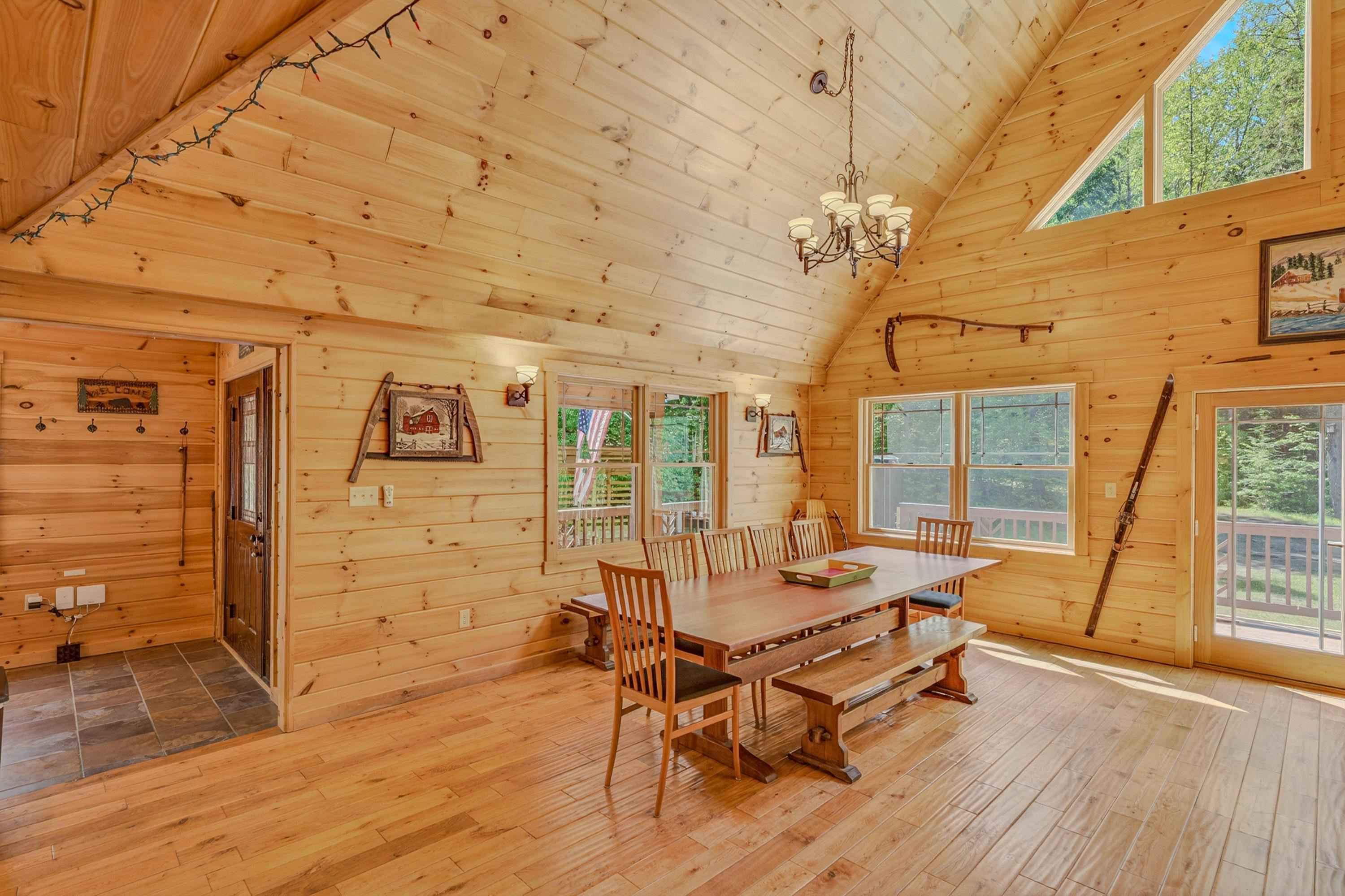 1560 Cherry Valley Road Bethlehem, NH 03574 - Photo 11 of 56