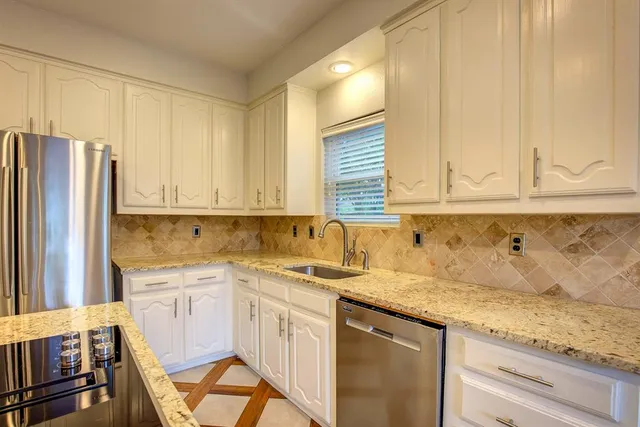 $3,495 | 6003 Derek Trail, Dallas, TX 75252