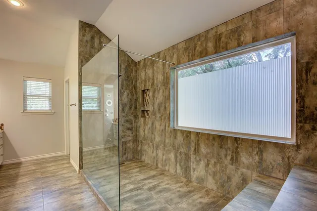 $3,495 | 6003 Derek Trail, Dallas, TX 75252