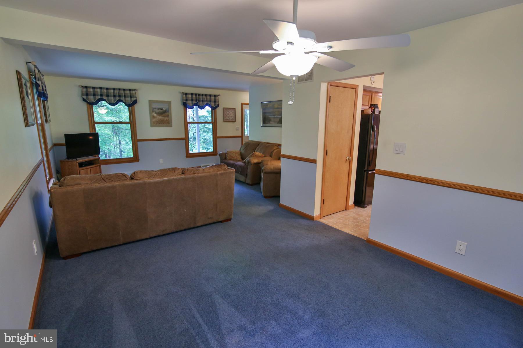 5882 Limeport Road Emmaus, PA 18049 - Photo 8 of 21 Gallery Image 8