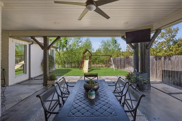 a view of outdoor space yard and deck