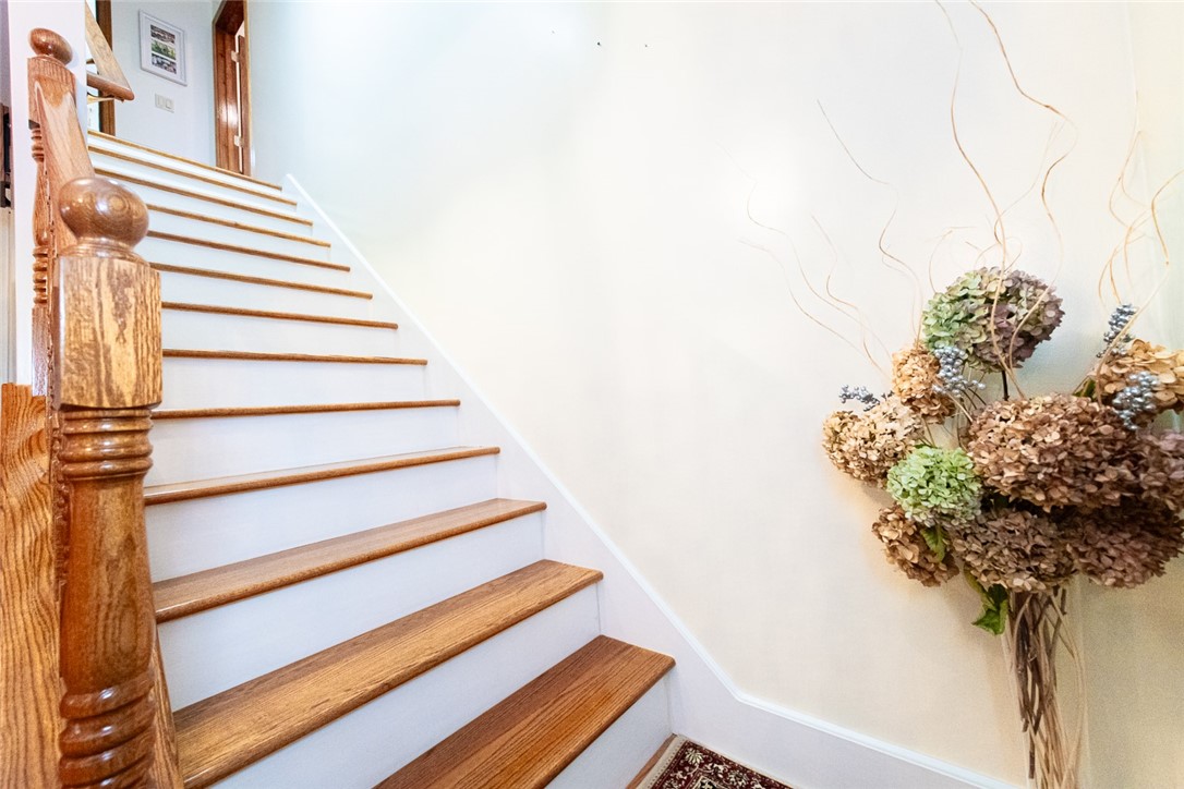44 Howe Street Cumberland, RI 02864 - Photo 7 of 19 Gallery Image 7