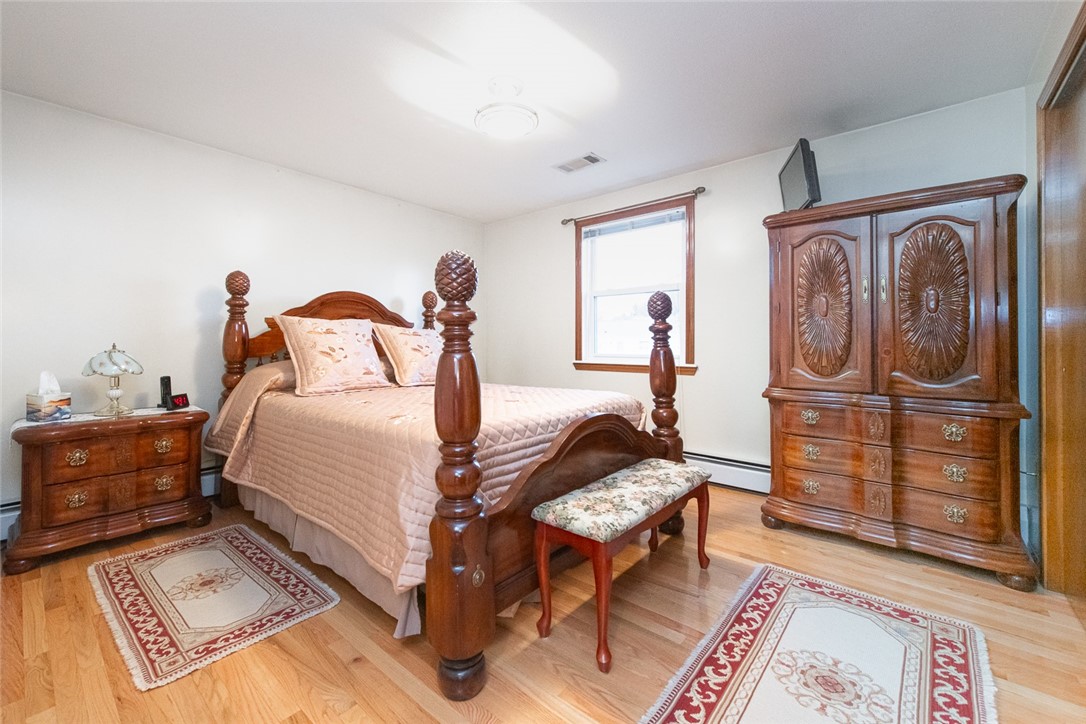 44 Howe Street Cumberland, RI 02864 - Photo 10 of 19 Gallery Image 10