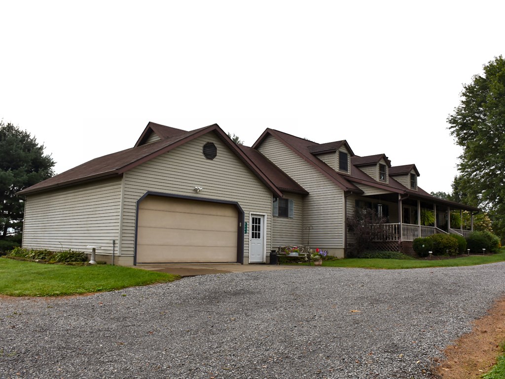 8494 Smith Road Meadville, PA 16335 - Photo 3 of 44