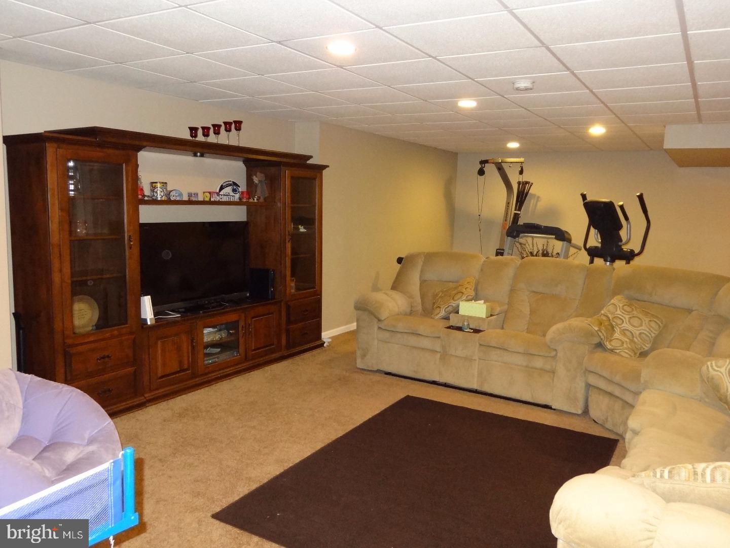 271 Pleasant Valley Road Pine Grove, PA 17963 - Photo 14 of 25 Family Room