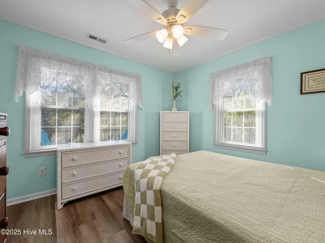 $975,000 | 113 Doe Drive, Emerald Isle, NC 28594