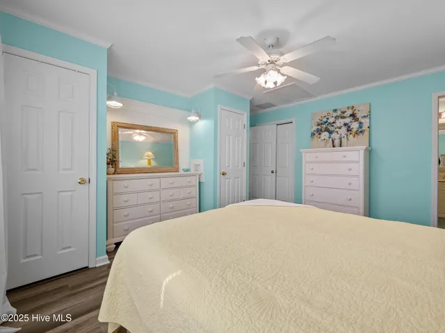 $975,000 | 113 Doe Drive, Emerald Isle, NC 28594