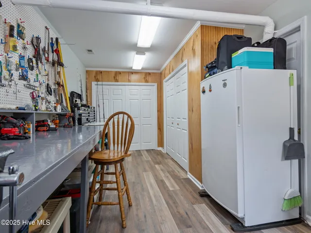 $975,000 | 113 Doe Drive, Emerald Isle, NC 28594