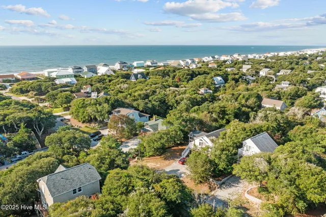 $975,000 | 113 Doe Drive, Emerald Isle, NC 28594