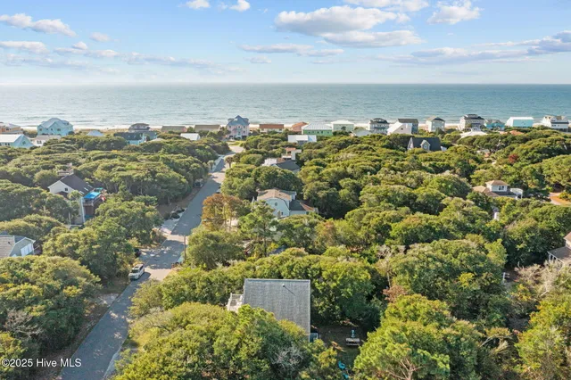 $975,000 | 113 Doe Drive, Emerald Isle, NC 28594