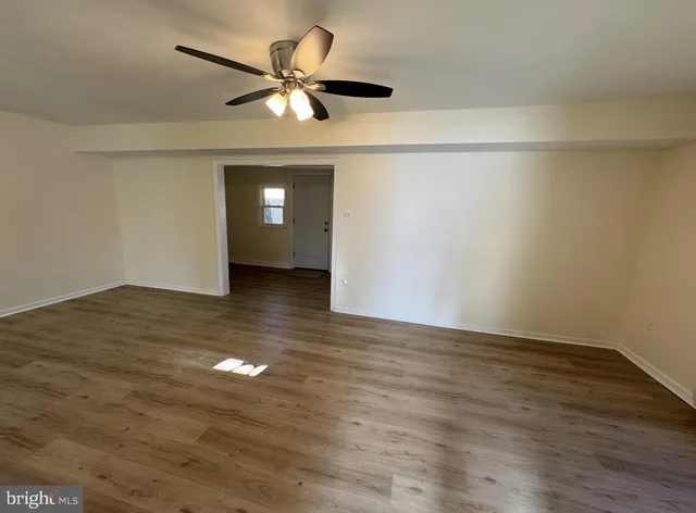 $1,950 | 125 Hampshire Road, Sicklerville, NJ 08081