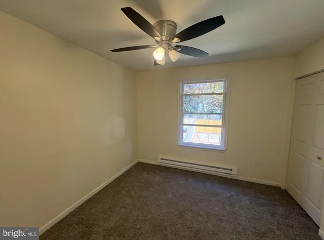 $1,950 | 125 Hampshire Road, Sicklerville, NJ 08081