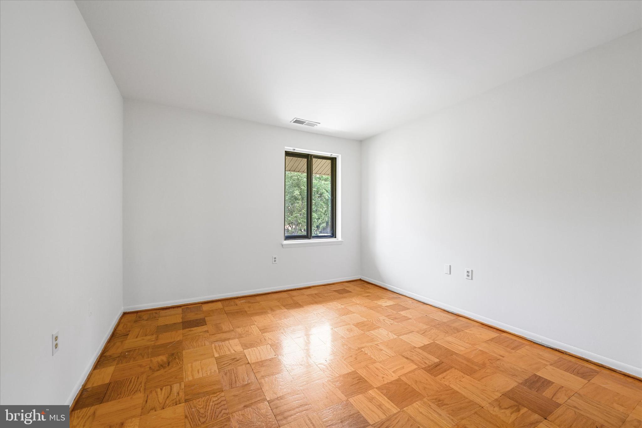 3 Hamill Road, Unit 3F Baltimore, MD 21210 - Photo 18 of 22