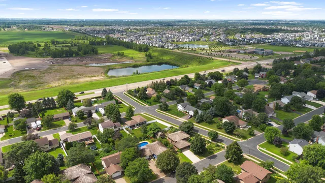 $489,000 | 4204 158th Street West, Rosemount, MN 55068