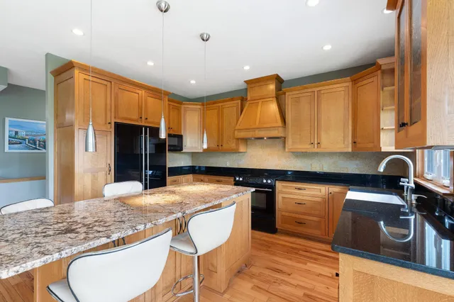 $489,000 | 4204 158th Street West, Rosemount, MN 55068