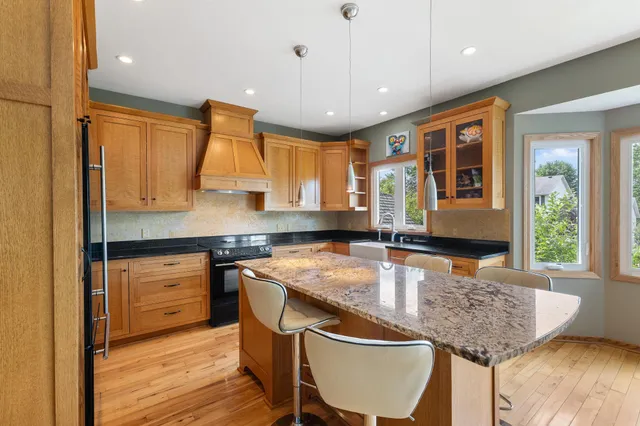 $489,000 | 4204 158th Street West, Rosemount, MN 55068