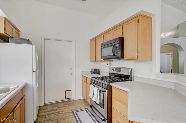 $379,000 | 954 Chaps Circle, Henderson, NV 89002