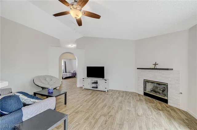 $379,000 | 954 Chaps Circle, Henderson, NV 89002