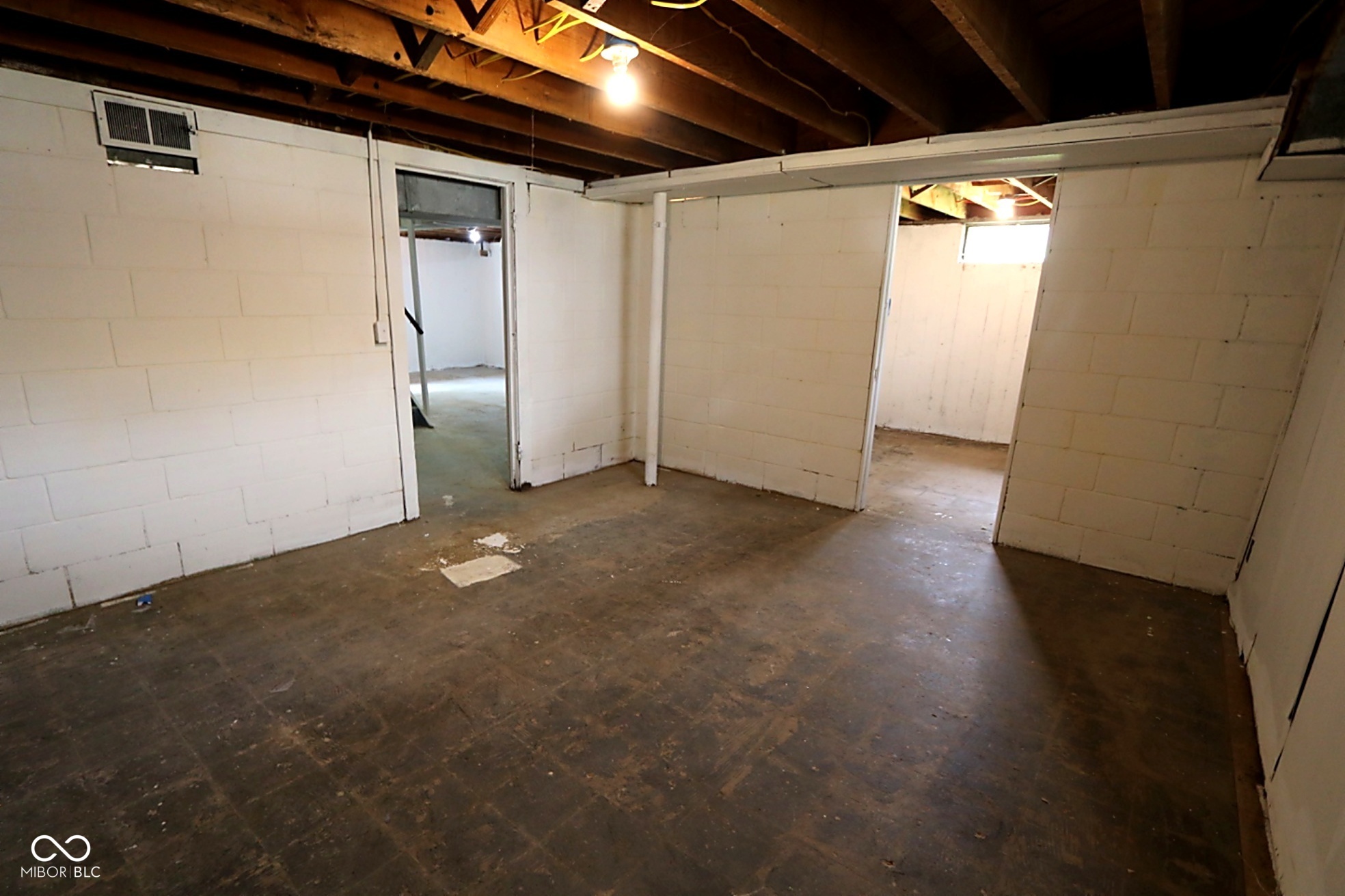 935 Jackson Boulevard Rochester, IN 46975 - Photo 31 of 34 Gallery Image 31