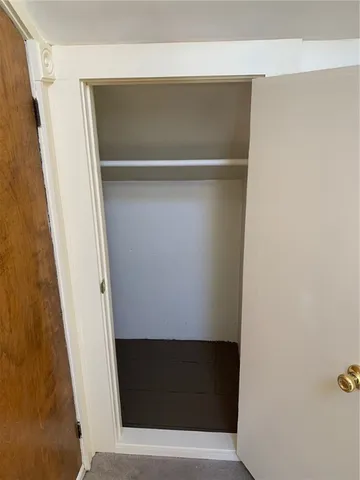 $2,000 | 113 Prospect Hill Street, Unit 3, Newport, RI 02840