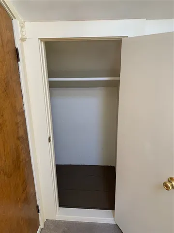 $2,000 | 113 Prospect Hill Street, Unit 3, Newport, RI 02840