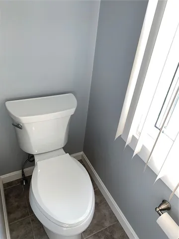 $2,000 | 113 Prospect Hill Street, Unit 3, Newport, RI 02840