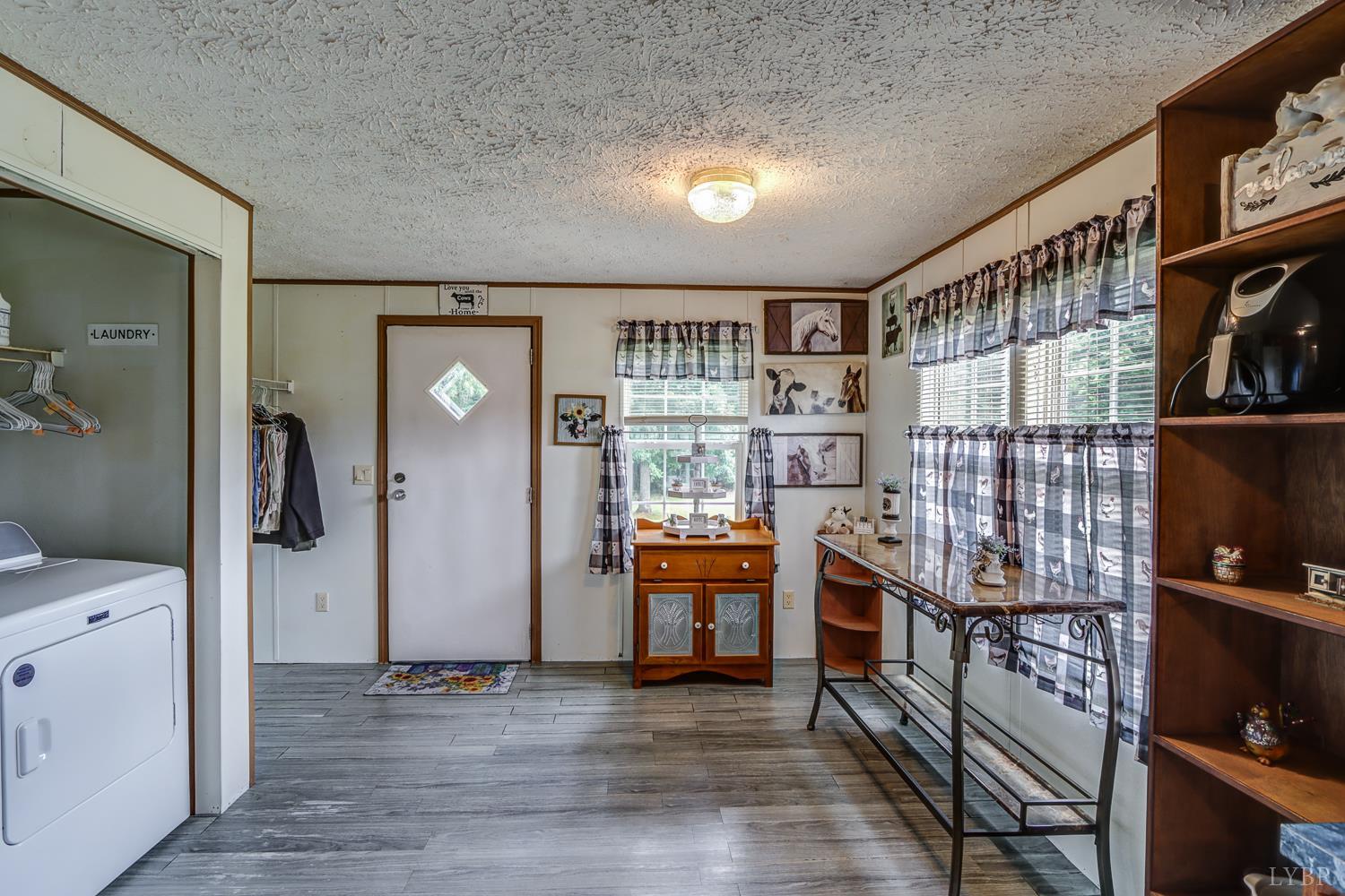8619 Spring Mill Road Concord, VA 24538 - Photo 10 of 54