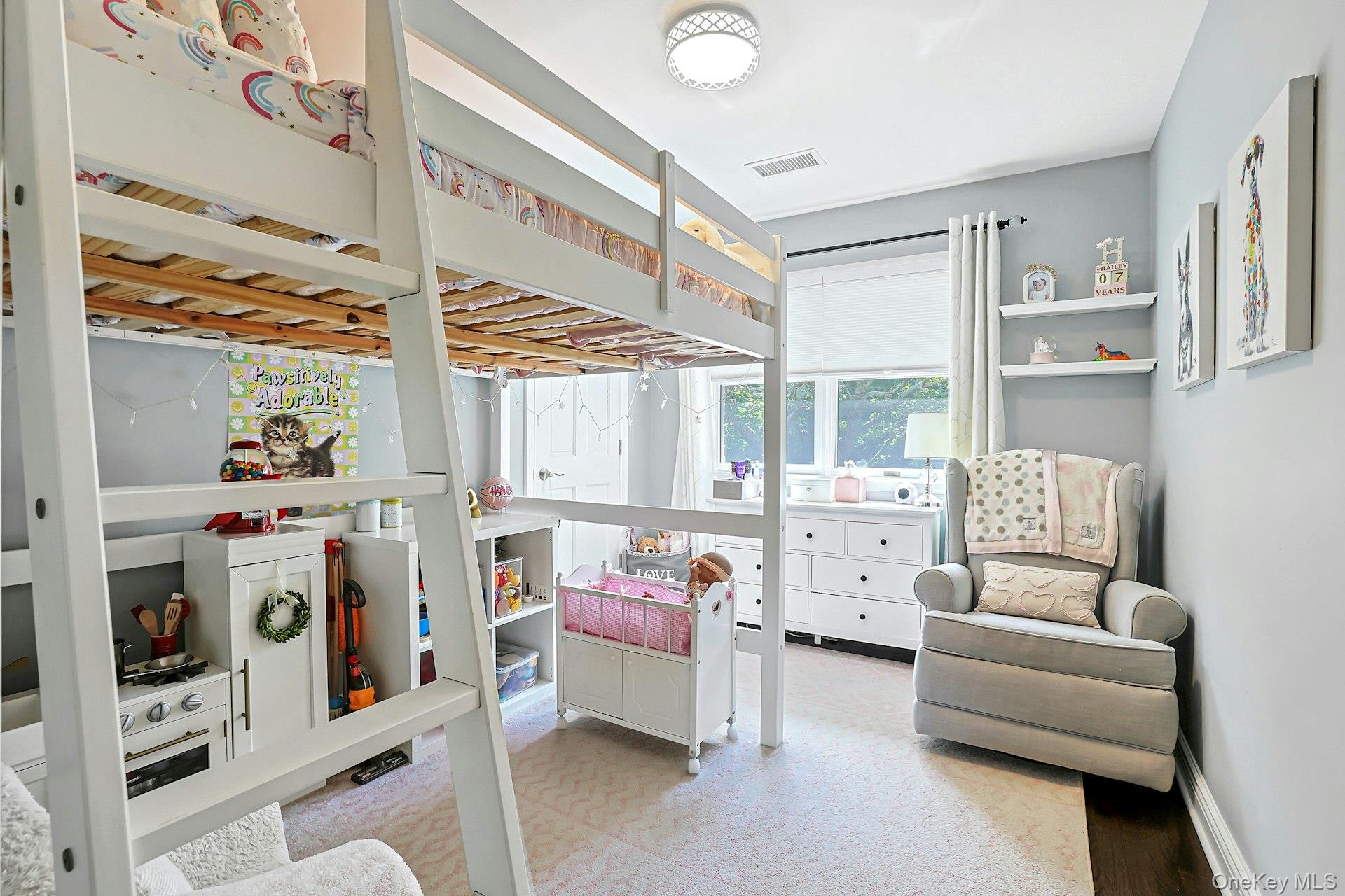 9 Stonegate Road Valhalla, NY 10595 - Photo 25 of 42 Bright, sunny bedroom with abundant natural light and a peaceful, inviting atmosphere