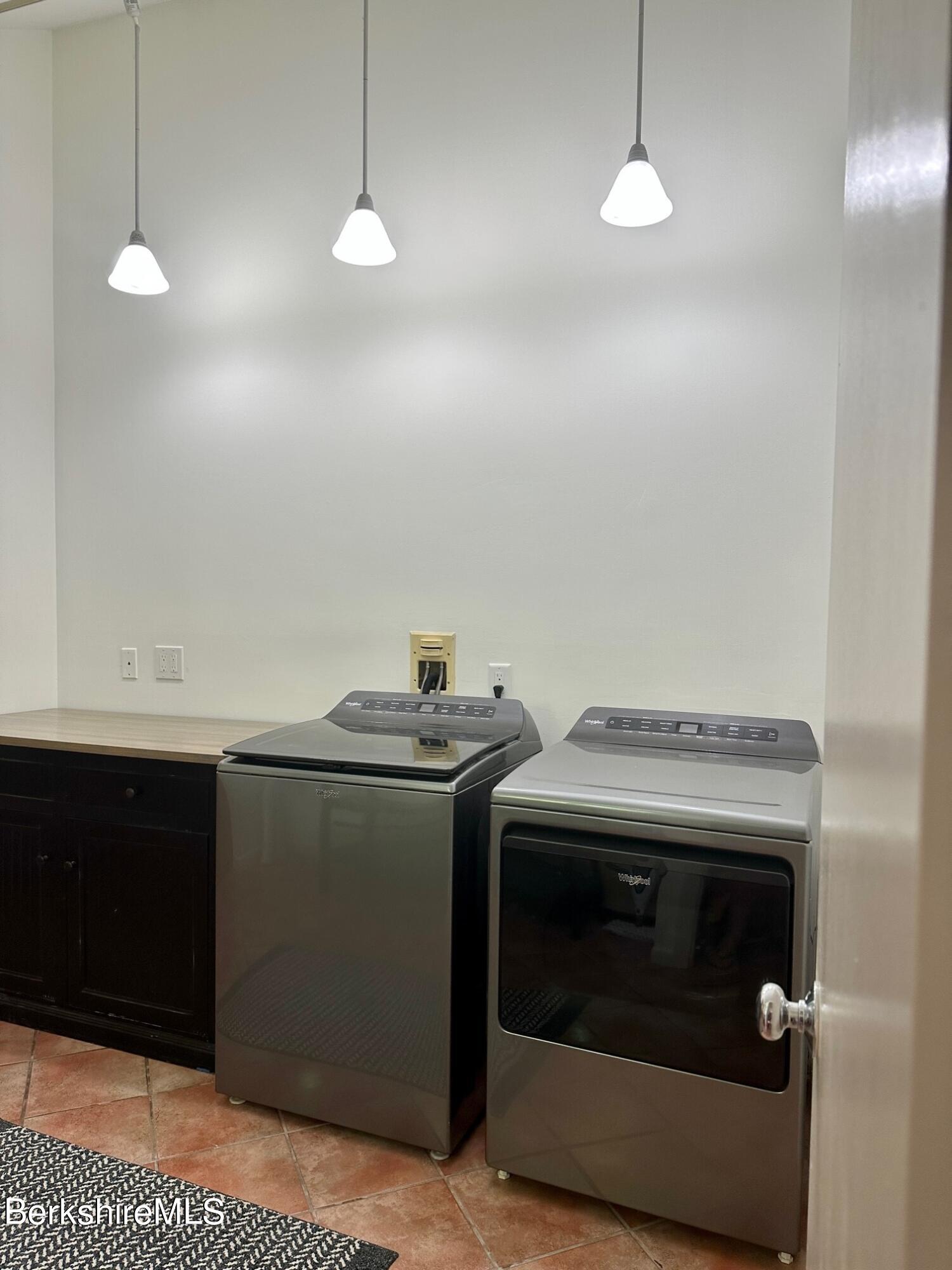 5 Cherry Hill Road Stockbridge, MA 01262 - Photo 5 of 39 a stove top oven sitting inside of a kitchen
